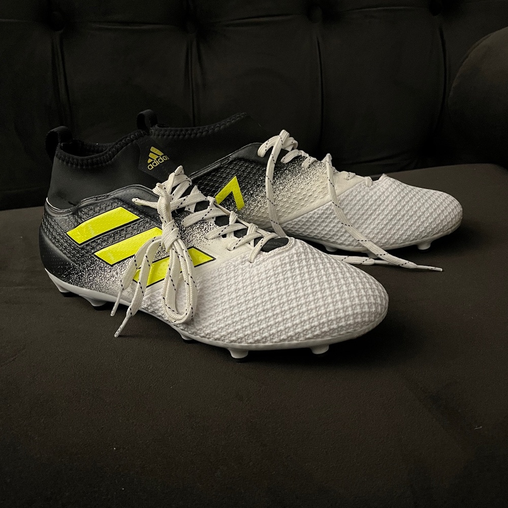 Adidas Men's Ace 17.3 FG Cleats Size 9.5 Excellent Condition
